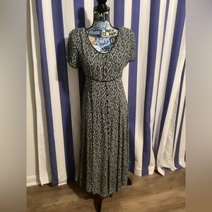 VTG ditzy floral maxi dress